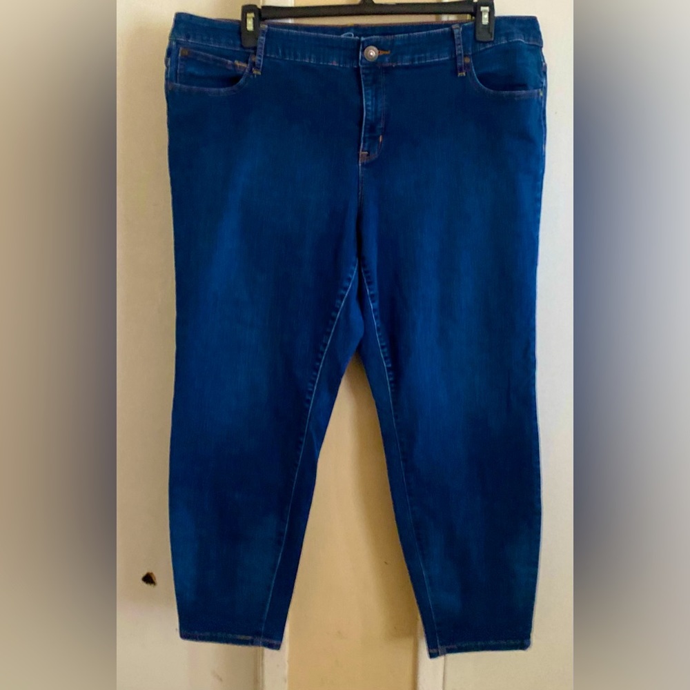 Boutique Ankle/cropped jean sz 20W